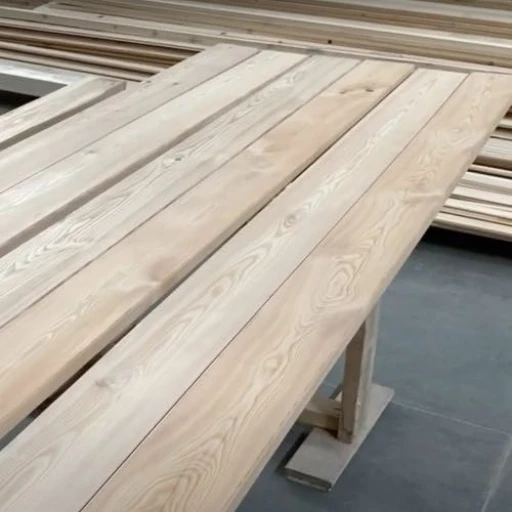 Доска террасная лиственница гладкая 34*90*3000, сорт Классик (0,27м2)
